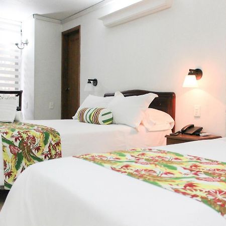 Hotel Cabo De La Vela 메딜린 외부 사진