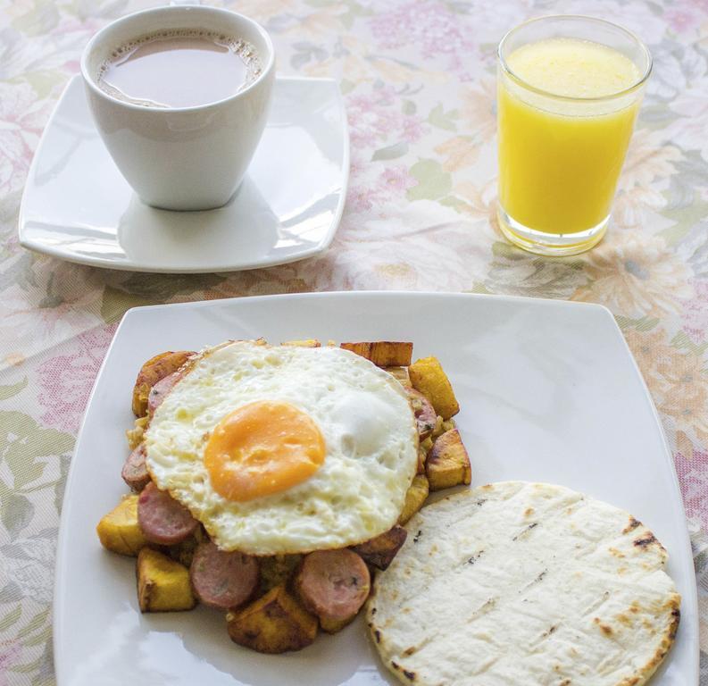 Hotel Cabo De La Vela 메딜린 외부 사진