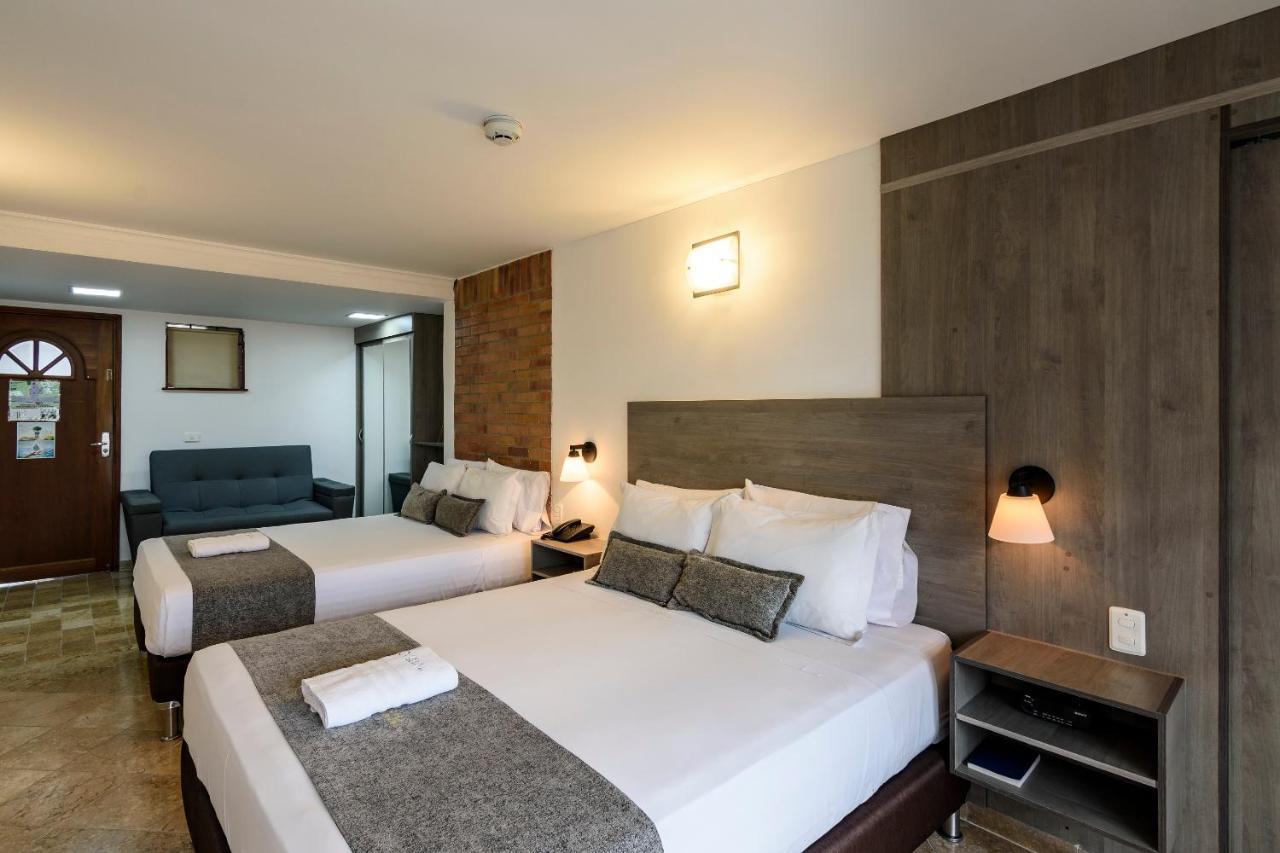 Hotel Cabo De La Vela 메딜린 외부 사진